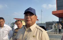 Prabowo Kritik Spanduk Iklan Semrawut di Jalan Raya, 'Turis Datang Enggak Mau Lihat Spanduk
