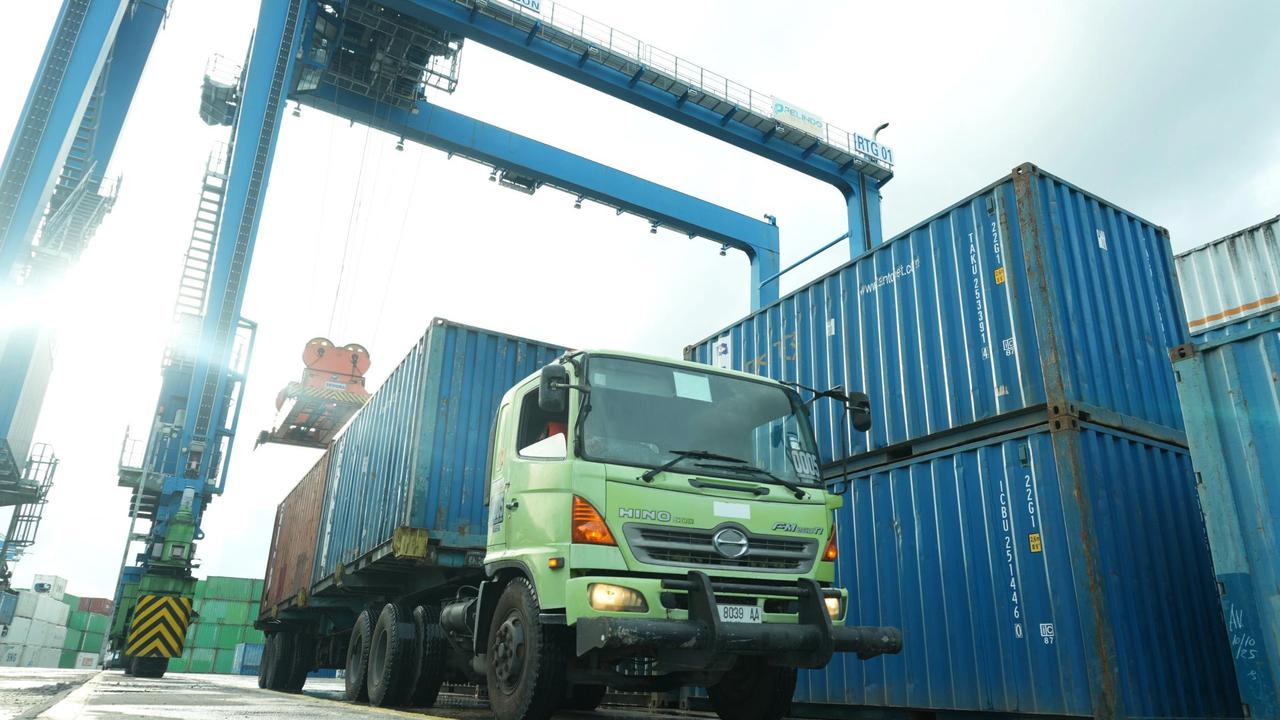 Rahasia Pelindo Petikemas Catat Kinerja Positif di Tengah Gejolak Global