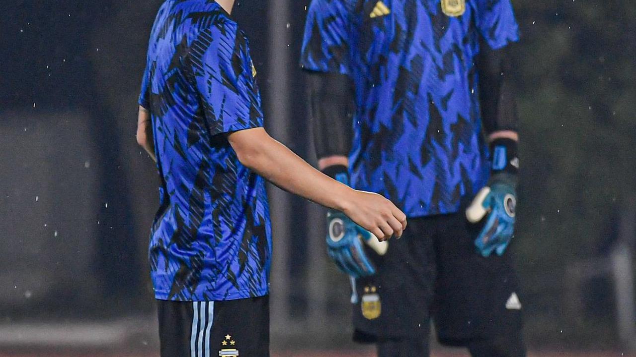 Dihadapkan Tekanan Ekstra, Argentina Takkan Remehkan Venezuela