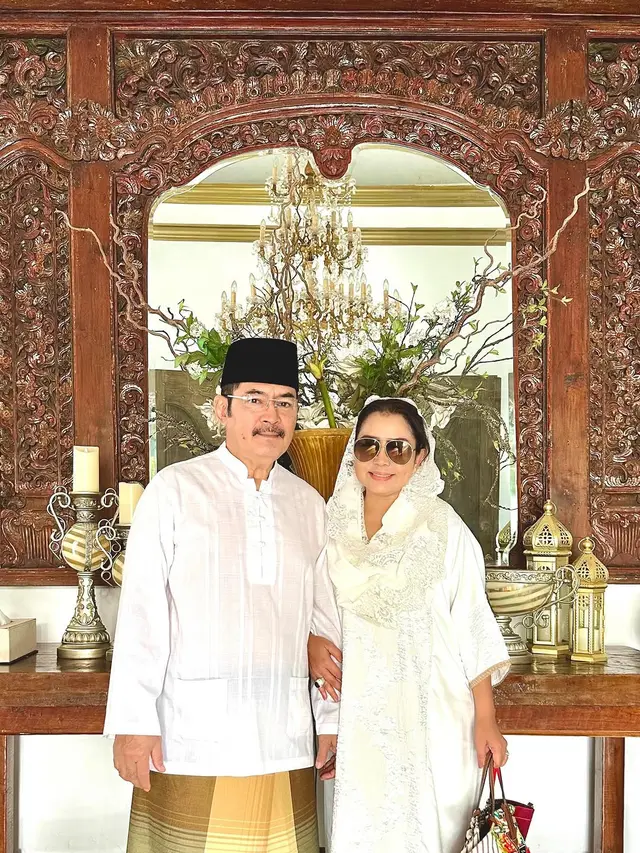 Mayangsari dan Bambang Trihatmodjo. (Foto: Dok. Instagram @mayangsari_official)