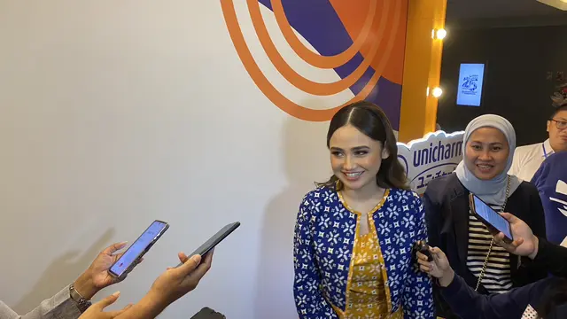 Syifa Hadju saat ditemui di acara 25th Anniversary PT Uni-charm Indonesia Tbk, Jakarta Pusat, Kamis, 24 November 2023.