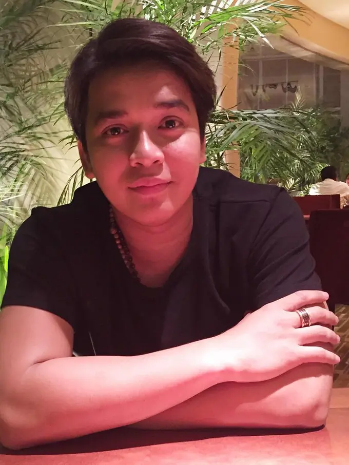 [Bintang] Billy Syahputra dan Hilda Vitra