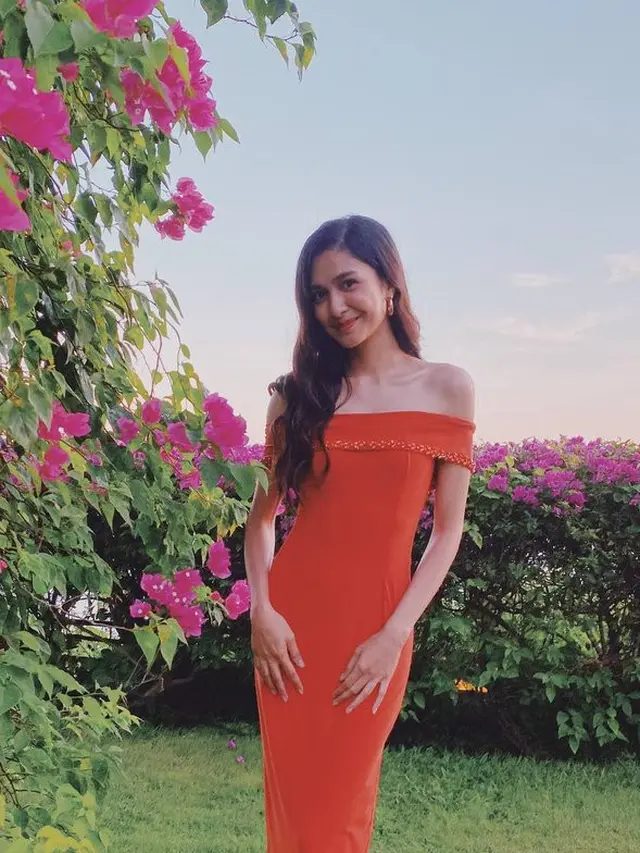 6 Tahun Tak Makan Nasi, Ini 6 Potret Terbaru Mikha Tambayong Disebut Kurus