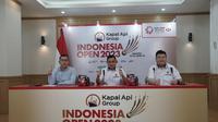 Sekretaris Jenderal PP PBSI M. Fadil Imran (tengah) dalam acara jumpa pers Indonesia Open 2023 di Jakarta, Selasa, 23 Mei 2023. (foto: PBSI)