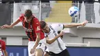 AC Milan berhasil memuncaki klasemen sementara Liga Italia 2021/2022 usai mengalahkan tuan rummah Spezia 2-1 dalam laga pekan keenam, Sabtu (25/9/2021). Hasil ini dipengaruhi pula oleh hasil tim sekota, Inter Milan yang harus puas ditahan imbang 2-2 oleh Atalanta. (LaPresse via AP/Tano Pecoraro)