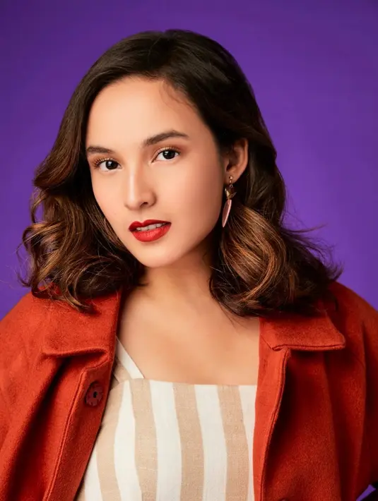 Chelsea menceritakan dirinya yang mengambil Ilmu Psikologi dan hal-hal dasar yang dipelajarinya. Seperti cara membaca raut ajah seseorang, apakah orang tersebut tengah bahagia atau tidak. (Instagram/chelseaislan)