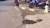 Polisi Olah TKP di Lokasi Jatuhnya Direktur Wika