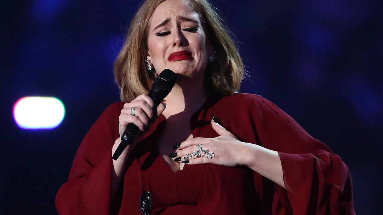 [Bintang] Adele
