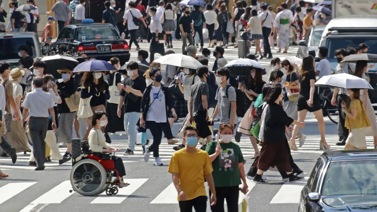 Ramainya Jalanan Tokyo Saat Kasus COVID-19 Masih Tinggi