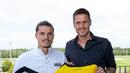 Dortmund memperkenalkan Sabitzer sebagai rekrutan anyar, Selasa (25/7/2023). Gelandang 29 tahun ini diikat kontrak selama empat tahun hingga 2027. (FOTO: twitter.com/BlackYellow)