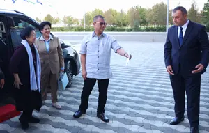 Setelah kunjungan kerja ke Rusia, Presiden Kelima RI Megawati Soekarnoputri tiba di Samarkand, Uzbekisan, pada Kamis (19/9/2024) petang setempat. (Foto: Dokumentasi PDIP).