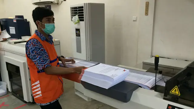 Ini Proses Pencetakan Surat Tagihan Bulanan Anda