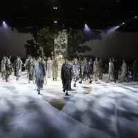 Intip koleksi terbaru Biyan Spring Summer 2027, hadirkan keindahan alam yang terlihat dari perjalanan waktu (Biyan)