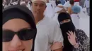 "Ngabuburit, ramai banget masya Allah," kata Nia Ramadhani dalam video singkat yang dibagikan. [Instagram/ramadhanibakrie]
