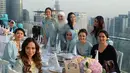 Sejumlah artis Indonesia saat menjadi bridesmaid di pernikahan Laudya Cynthia Bella. Para artis ini ikut mendampingi Laudya Cynthia Bella dalam pernikahannya yang digelar di hotel mewah di Kuala Lumpur tersebut.(instagram/titi_kamall)