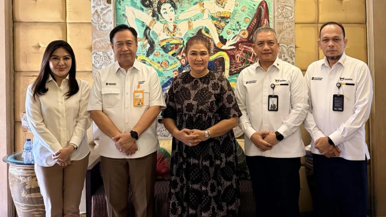 Bank Mandiri Taspen dan Asabri Serahkan Santunan ke Ahli Waris Almarhum Ryamizard Ryacudu