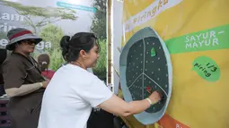 Berbagai kegiatan edukasi mewarnai Festival Jejak Pangan Lestari 2026 di Taman Lapangan Banteng, Jakarta Pusat, Sabtu (10/10/2026). Festival ini mengajak masyarakat mengenal pentingnya pengelolaan pangan yang berkelanjutan, pemanfaatan pangan lokal, serta pengurangan sampah makanan untuk menjaga kelestarian lingkungan. (KLY/Budy Santoso)