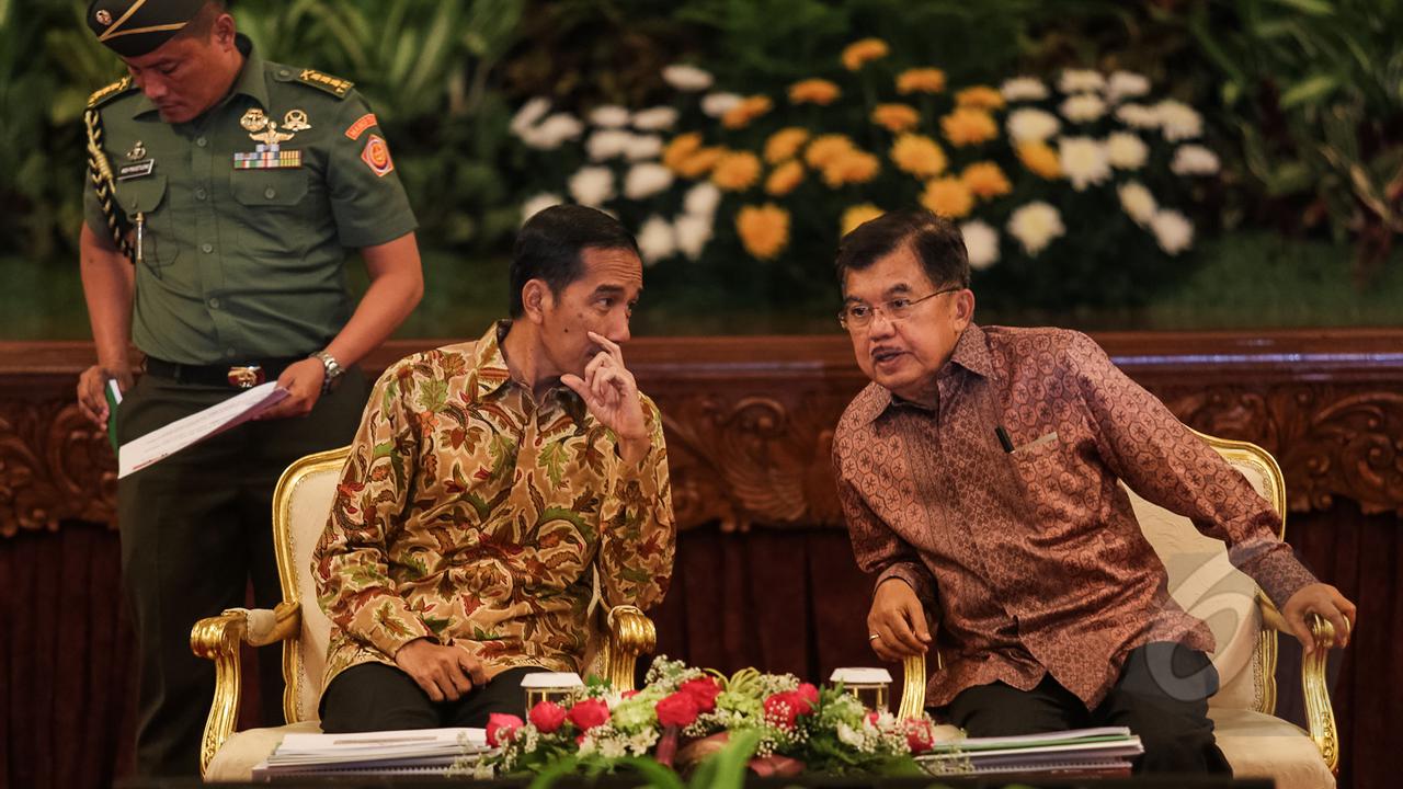Presiden Jokowi Pimpin  Sidang Kabinet Paripurna di Istana Negara