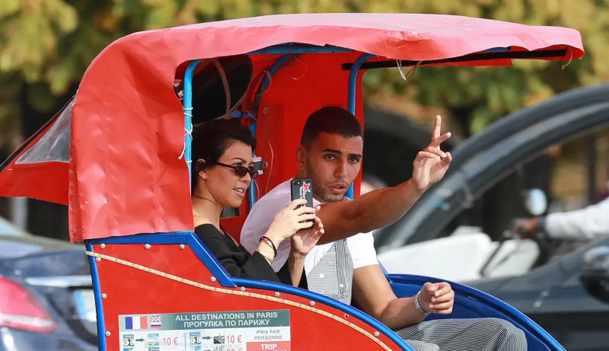 Beberapa bulan lalu DailyMail mengabarkan bahwa Younes berselingkuh dari Kourtney Kardashian. (KCS Presse - MEGA)