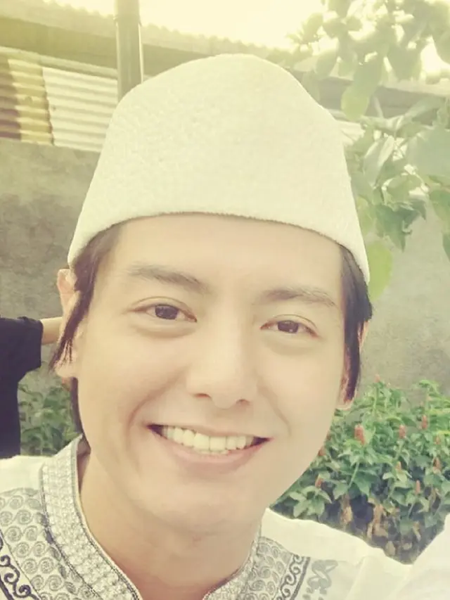 Ini Lah Penampilan Roger Danuarta Usai Masuk Islam Page 4 Kaskus