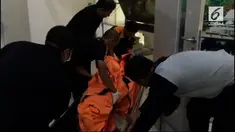 Seorang adik tega membunuh kakak sendiri karena hal sepele.