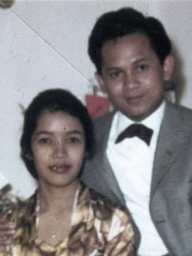 potret habibie