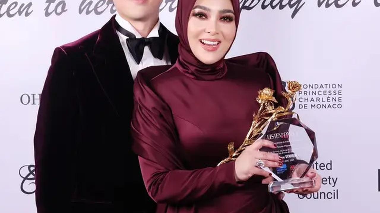 8 Potret Reino Barack Temani Syahrini di Festival Film Cannes 2025, Tampil Menawan