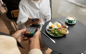 Ciri Orang yang Suka Bayar Sendiri daripada Patungan Menurut Psikologi