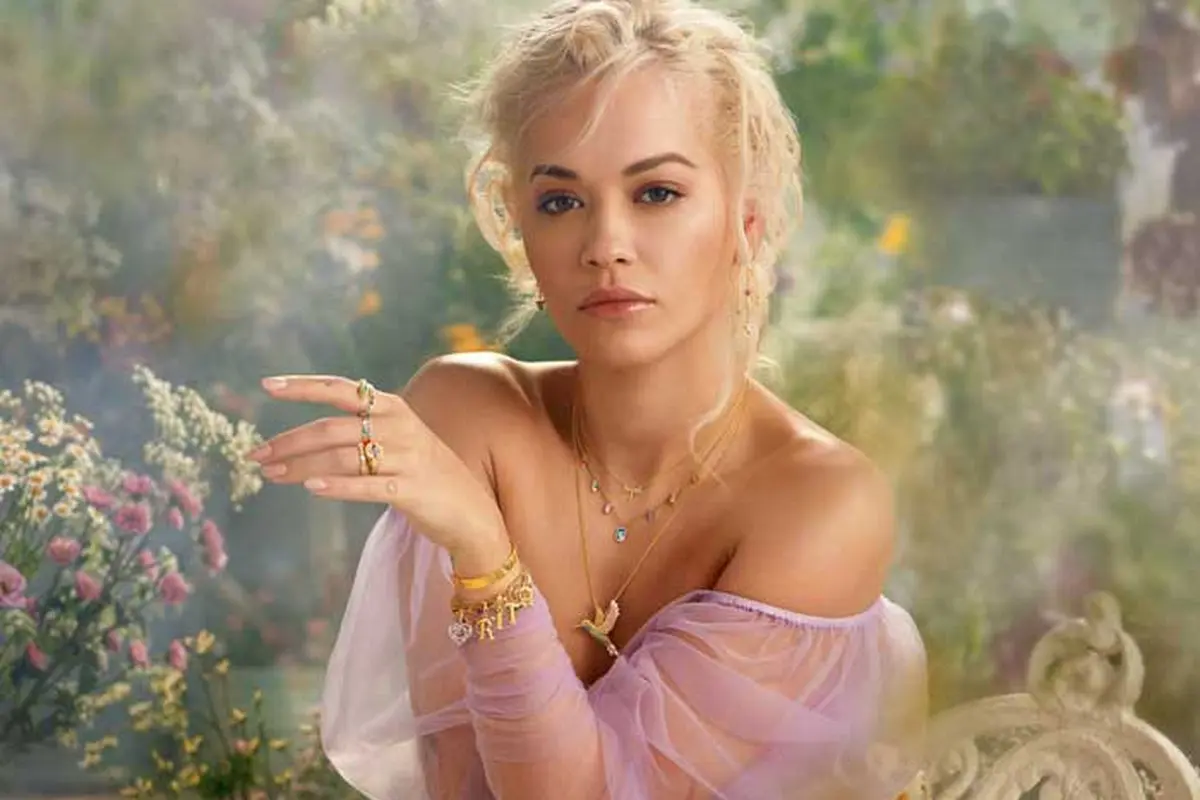 Rita Ora berkolaborasi dengan merek perhiasan Thomas Sabo/dok. HelloMagazine