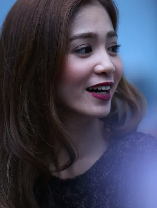 Tak heran jika Bunga Zainal diisukan telah menikah dan memiliki dua orang anak. Kabar tersebut berhembus lantaran dalam lima tahun terakhir ia jarang kembali terlihat di layar kaca. (Andy Masela/Bintang.com)