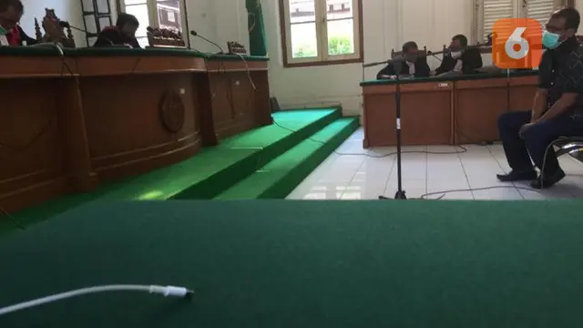 Sidang kasus fee 30 persen Makassar (Liputan6.com/Eka Hakim)