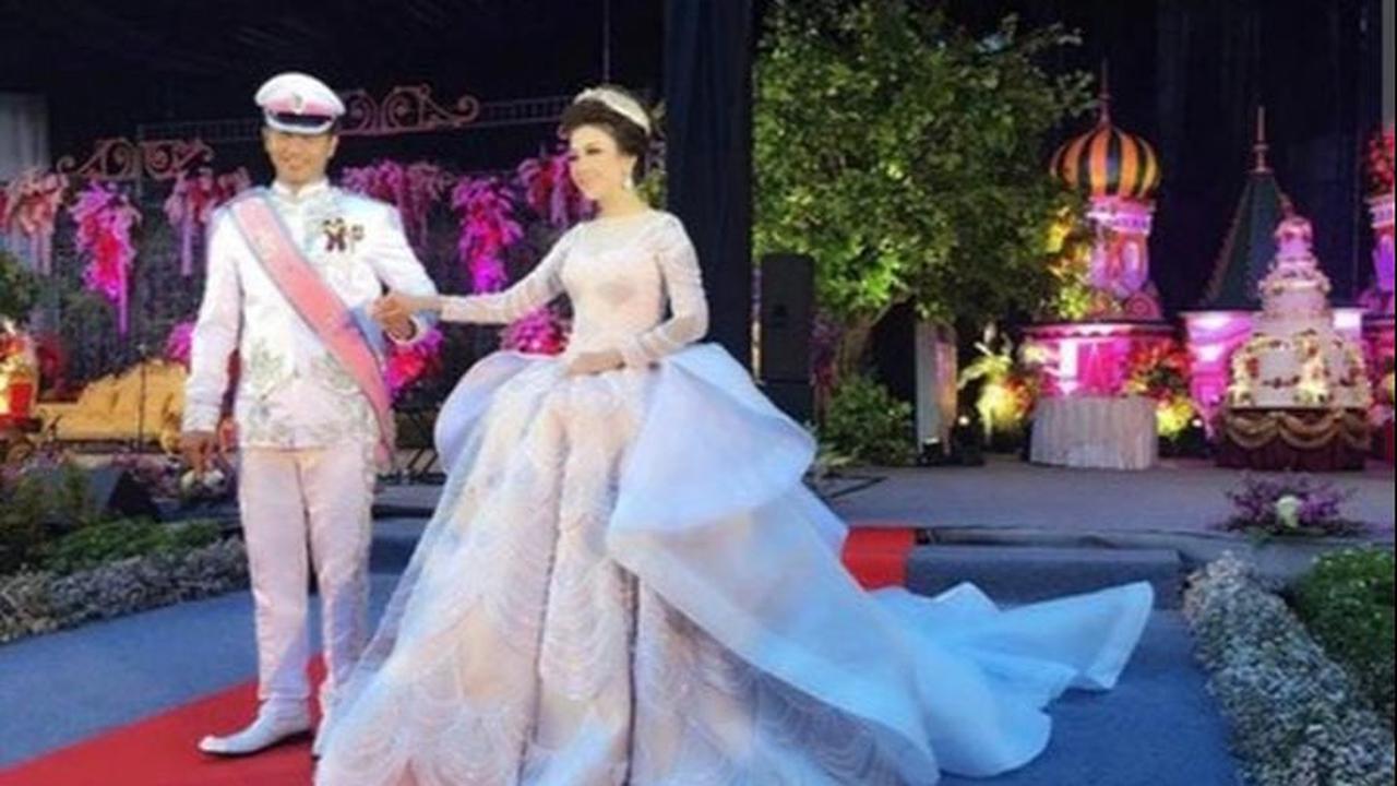 Gaun Pengantin Intan Azzahra dan Zendhy