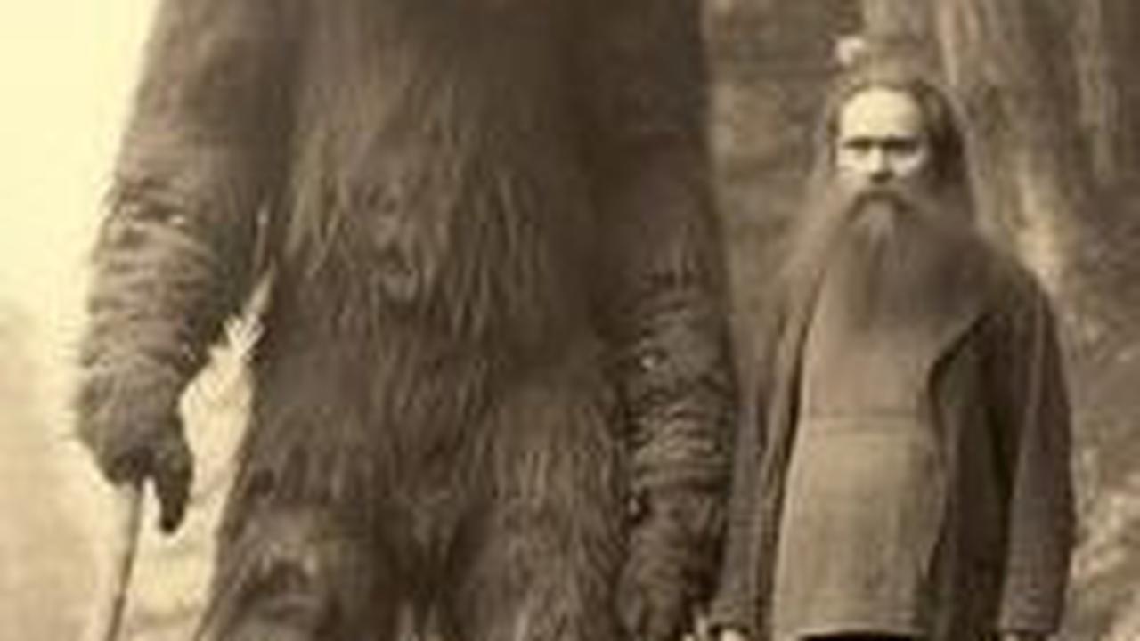 <b>Bigfoot, Makhluk Raksasa Berkaki Besar</b><br>