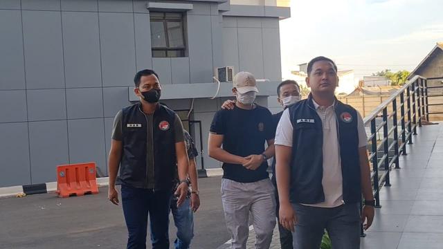Polres Jakarta Barat Amankan Aktor Inisial HF diduga Terkait Narkoba