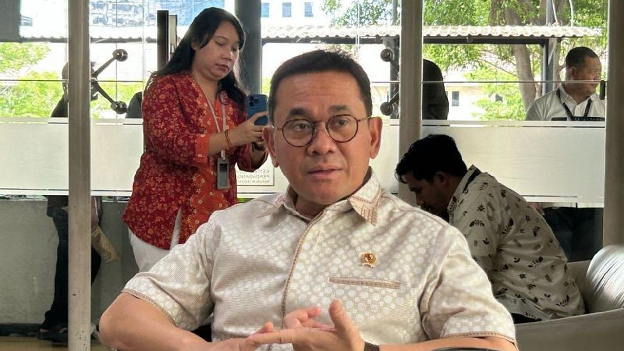 Sorotan Ekonomi Terkini: Biaya Pemusnahan Pakaian Impor Bekas hingga Pertumbuhan Uang Beredar M2