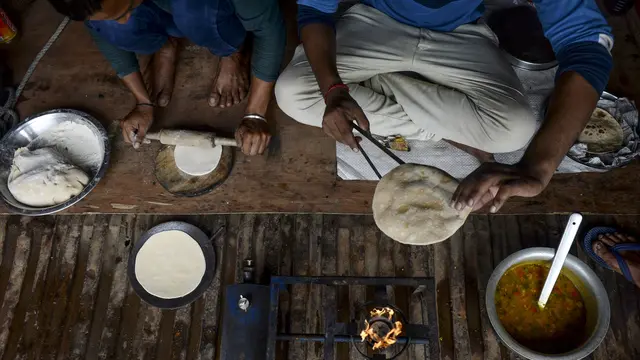 Potret Mogok Kerja Sopir Truk di India