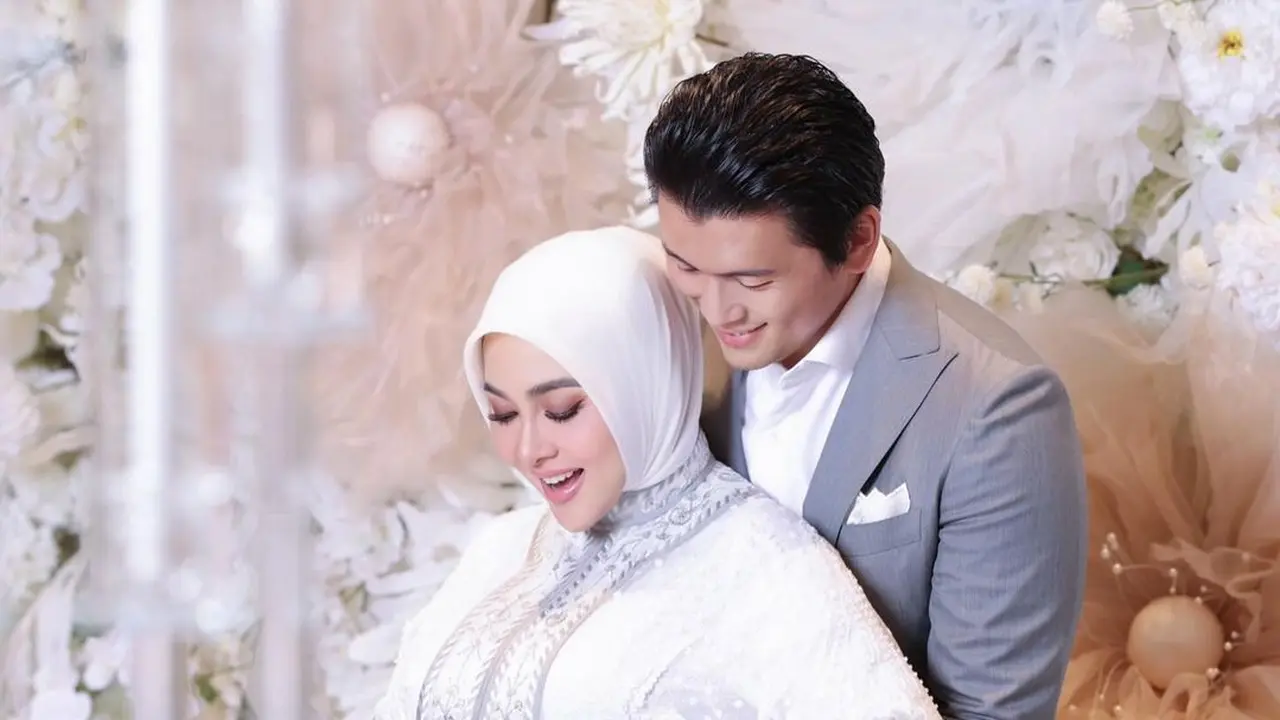 Gaya Maternity Public Figure saat Umumkan Kehamilan di Tahun 2024, Erina Gudono hingga Syahrini