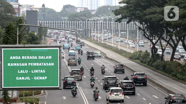 Jakarta Tarik Rem Darurat, Ganjil Genap Ditiadakan dan Transportasi Umum Dibatasi