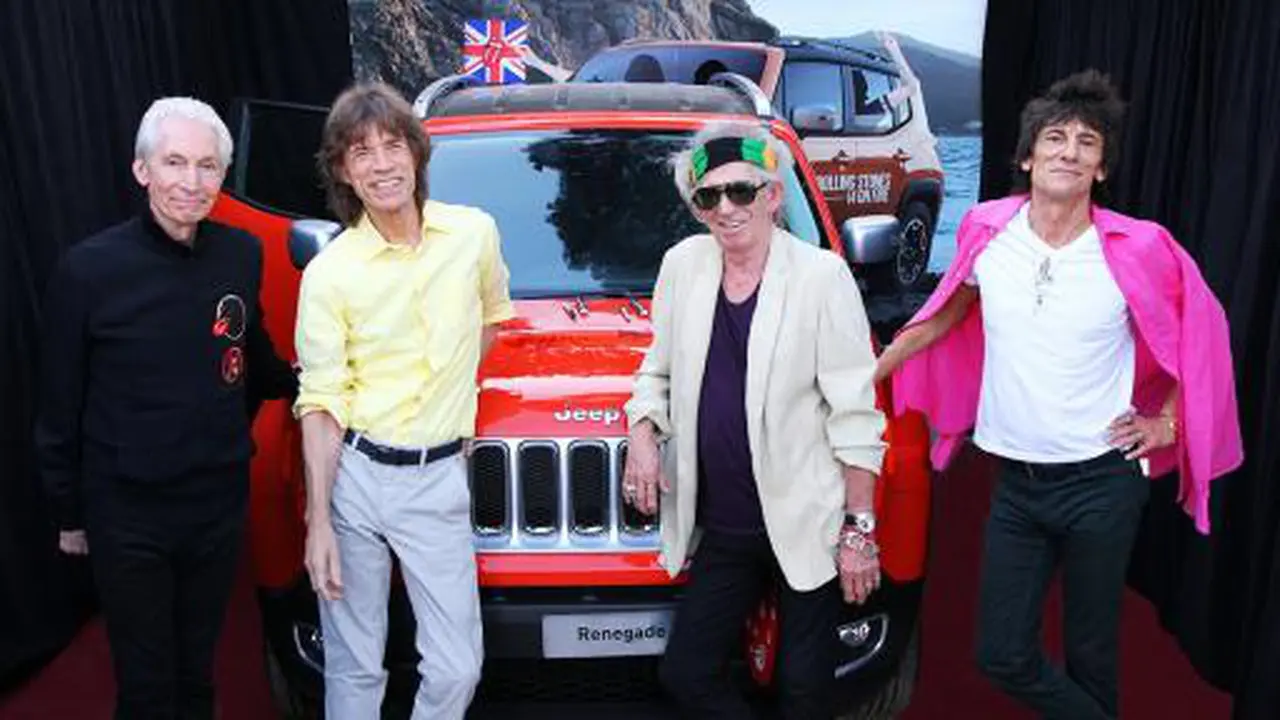 Ekstra Tanda Tangan Rolling Stone, Jeep Ini Dijual Rp 575 Juta!