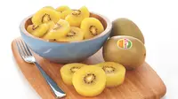 Salah satu varian buah kiwi terbaru dari Zespri, sungold ternyata memiliki banyak manfaat kesehatan