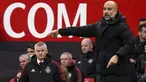 Manchester United hancur lebur saat menjamu Manchester City dalam laga lanjutan Liga Inggris 2021/2022 pekan ke-11, Sabtu (6/11/2021). Akibat miskin taktik, skuat Ole Gunnar Solskjaer hingga laga usai gagal membalas 2 gol yang dibuat The Citizens di babak pertama. (PA via AP/Martin Rickett)
