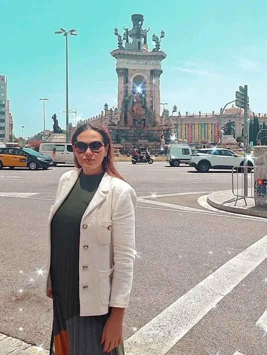 Hidup Cathrine Wilson terlihat lebih bahagia usai dipersunting Idham Mase [instagram/cathrinewilson]