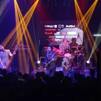 Payung Teduh di RedFest 'Stars History' (Nurwahyunan/Bintang.com)