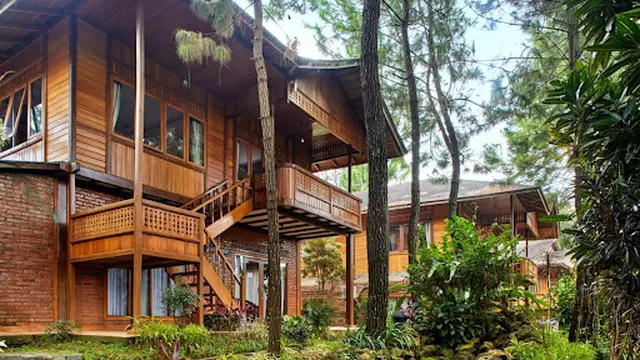 Jambuluwuk Convention Hall & Resort Puncak