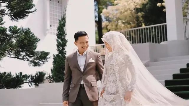7 Pemotretan Prewedding Sahrul Gunawan dan Dine Mutiara yang Serba Dadakan
