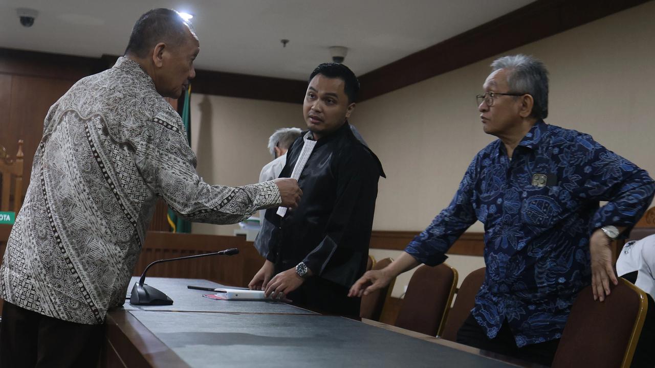 FOTO: Eks Sekretaris MA Nurhadi Divonis Lima Tahun Penjara