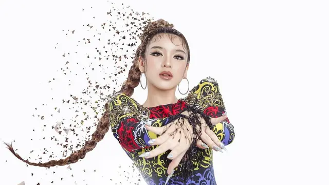 6 Gaya Pemotretan Tiara Anugrah Bergaya Swag, Bikin Pangling