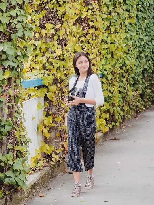 (Instagram/amandarawles)