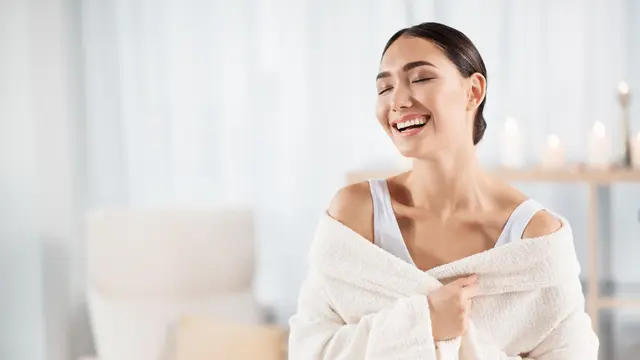 Saat Kerutan Mulai Terlihat, Inilah Cara Membuat Wajah Awet Muda Lebih Lama