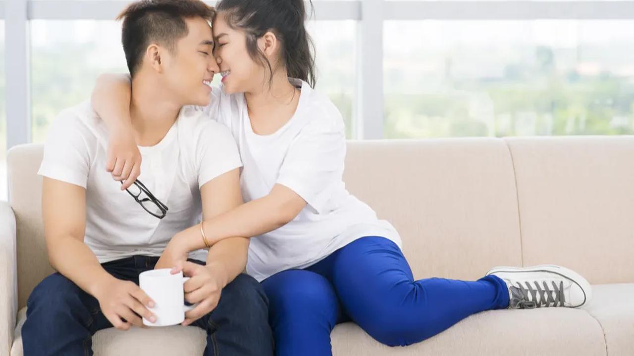 35 Caption Suami Istri Bahagia